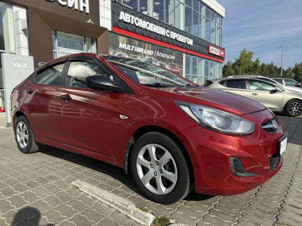 Hyundai Solaris I с пробегом 2013 года, цена 635 120 рублей, 112950 км, седан, Автокод Объявления