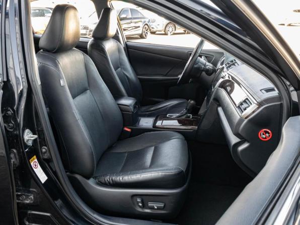 Toyota Camry VII (XV50) Рестайлинг 2 с пробегом 2017 года, цена 1 890 000 рублей, 146853 км, седан, Автокод Объявления