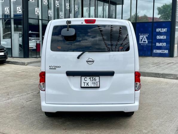 Nissan NV200 с пробегом 2016 года, цена 1 290 000 рублей, 158000 км, минивэн, Автокод Объявления