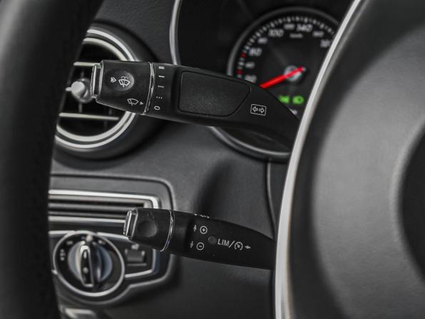 Mercedes-Benz C-Класс IV (W205) с пробегом 2016 года, цена 2 620 000 рублей, 93272 км, седан, Автокод Объявления