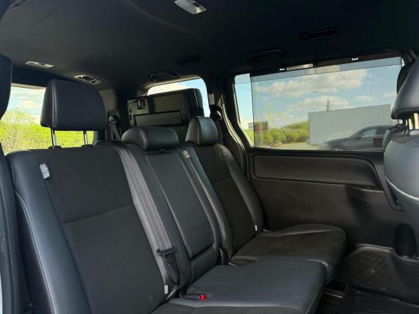 Toyota Noah III (R80) Рестайлинг с пробегом 2019 года, цена 2 999 000 рублей, 94163 км, минивэн, Автокод Объявления