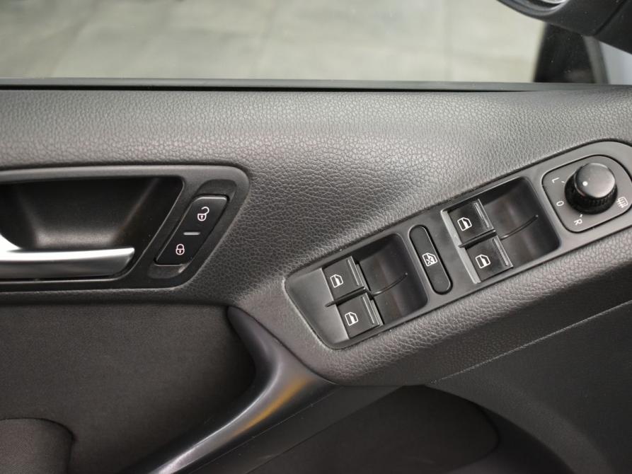 Volkswagen Tiguan I Рестайлинг Москва  - изображение 17