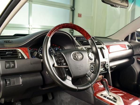 Toyota Camry VII (XV50) с пробегом 2011 года, цена 1 699 995 рублей, 204484 км, седан, Автокод Объявления