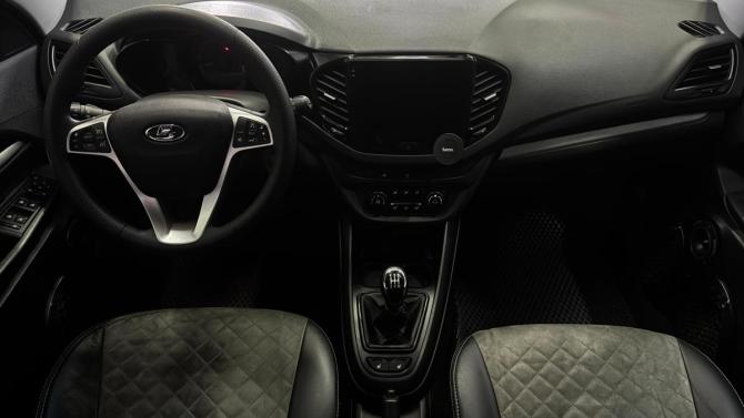 Lada (ВАЗ) Vesta I с пробегом 2018 года, цена 850 000 рублей, 152929 км, универсал, Автокод Объявления
