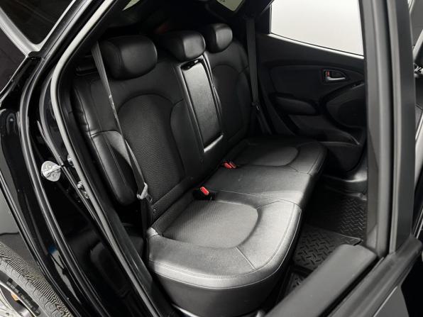 Hyundai ix35 I Рестайлинг с пробегом 2015 года, цена 1 415 200 рублей, 185908 км, внедорожник, Автокод Объявления