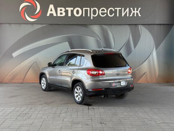Volkswagen Tiguan I с пробегом 2008 года, цена 900 000 рублей, 165400 км, внедорожник, Автокод Объявления