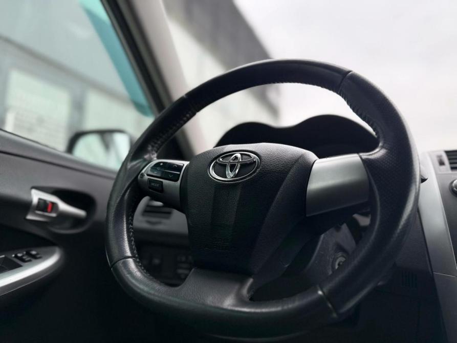 Toyota Corolla X (E140 E150) Рестайлинг Омск  - изображение 9