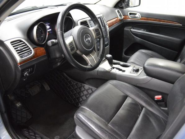 Jeep Grand Cherokee IV (WK2) с пробегом 2012 года, цена 1 550 000 рублей, 199137 км, внедорожник, Автокод Объявления