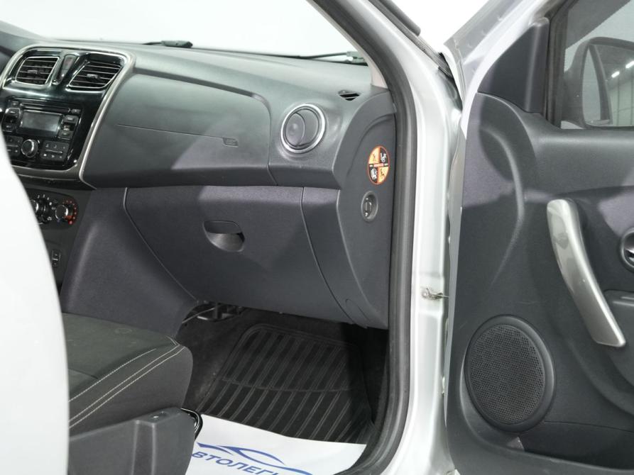 Renault Logan II Новосибирск  - изображение 16