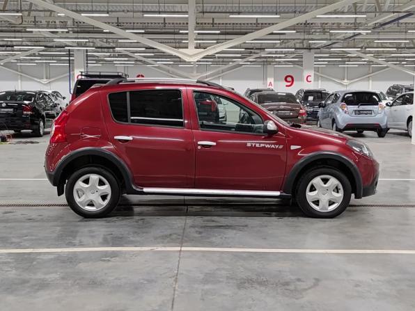Renault Sandero I с пробегом 2013 года, цена 680 000 рублей, 160695 км, хэтчбек, Автокод Объявления