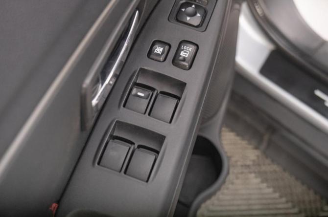 Mitsubishi ASX I с пробегом 2011 года, цена 1 149 000 рублей, 215000 км, внедорожник, Автокод Объявления