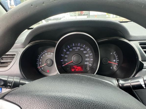 Kia Rio III Рестайлинг с пробегом 2016 года, цена 400 000 рублей, 376131 км, седан, Автокод Объявления