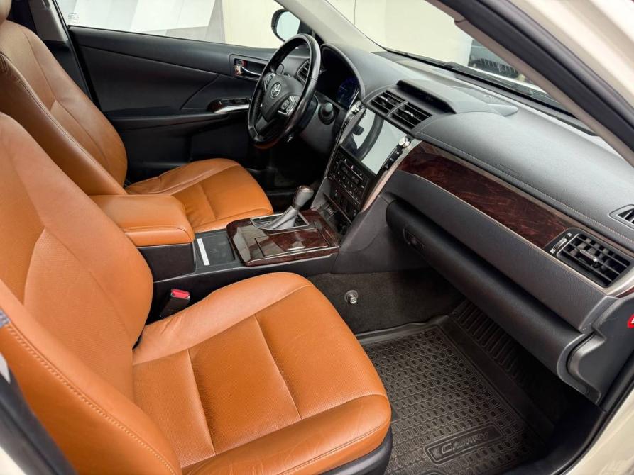 Toyota Camry VII (XV50) Рестайлинг 2 Екатеринбург  - изображение 12
