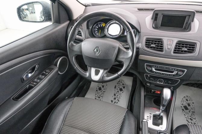Renault Fluence I с пробегом 2012 года, цена 729 000 рублей, 143000 км, седан, Автокод Объявления