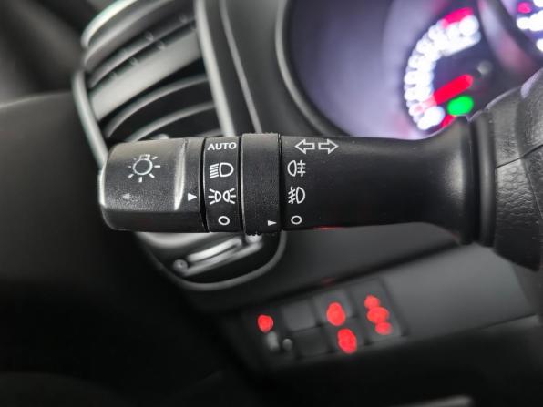 Kia Soul II Рестайлинг с пробегом 2017 года, цена 1 672 000 рублей, 99467 км, хэтчбек, Автокод Объявления