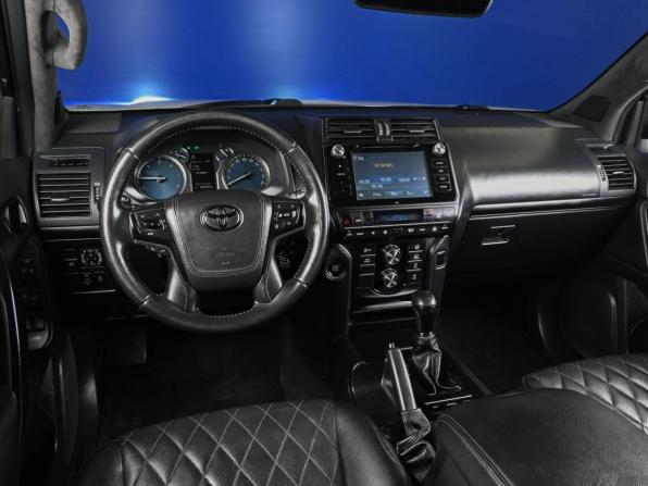 Toyota Land Cruiser Prado 150 Series Рестайлинг 2 с пробегом 2017 года, цена 4 200 000 рублей, 388589 км, внедорожник, Автокод Объявления