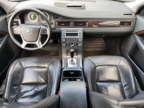 Volvo S80 II Рестайлинг с пробегом 2011 года, цена 979 000 рублей, 561992 км, седан, Автокод Объявления