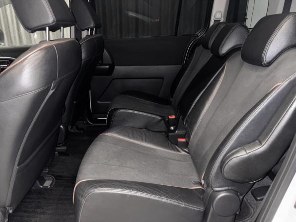 Mazda Premacy III (CW) с пробегом 2014 года, цена 1 220 000 рублей, 107000 км, минивэн, Автокод Объявления