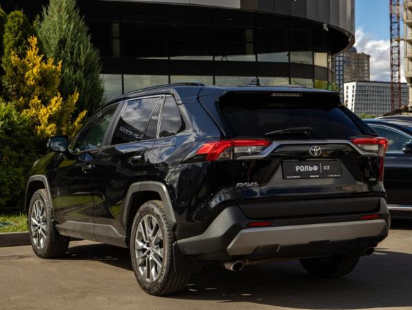 Toyota RAV4 V (XA50) с пробегом 2022 года, цена 3 598 000 рублей, 134769 км, внедорожник, Автокод Объявления