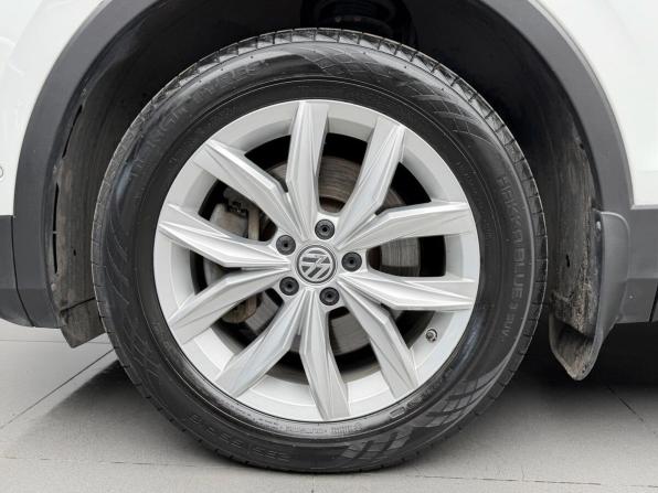 Volkswagen Tiguan II с пробегом 2019 года, цена 2 178 000 рублей, 180535 км, внедорожник, Автокод Объявления
