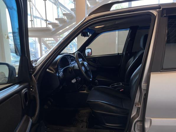 Chevrolet Niva I Рестайлинг с пробегом 2015 года, цена 475 000 рублей, 200673 км, внедорожник, Автокод Объявления
