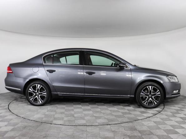 Volkswagen Passat B7 с пробегом 2011 года, цена 759 000 рублей, 266950 км, седан, Автокод Объявления