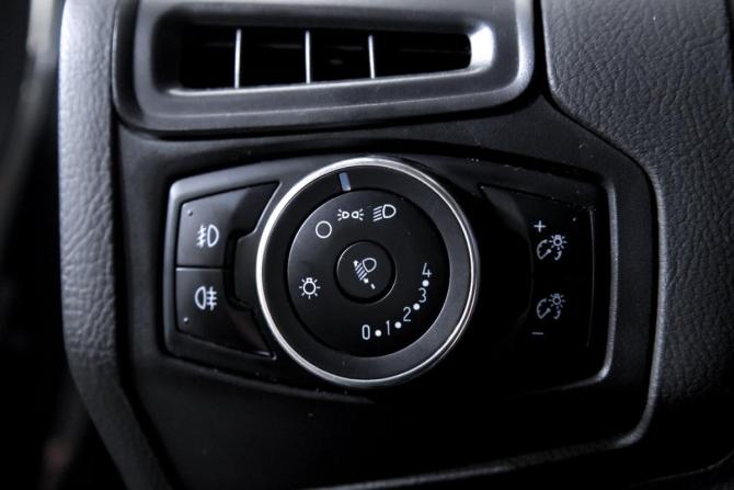 Ford Focus III с пробегом 2012 года, цена 930 000 рублей, 111944 км, универсал, Автокод Объявления