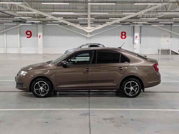 Skoda Rapid I Рестайлинг с пробегом 2017 года, цена 999 000 рублей, 175807 км, лифтбек, Автокод Объявления
