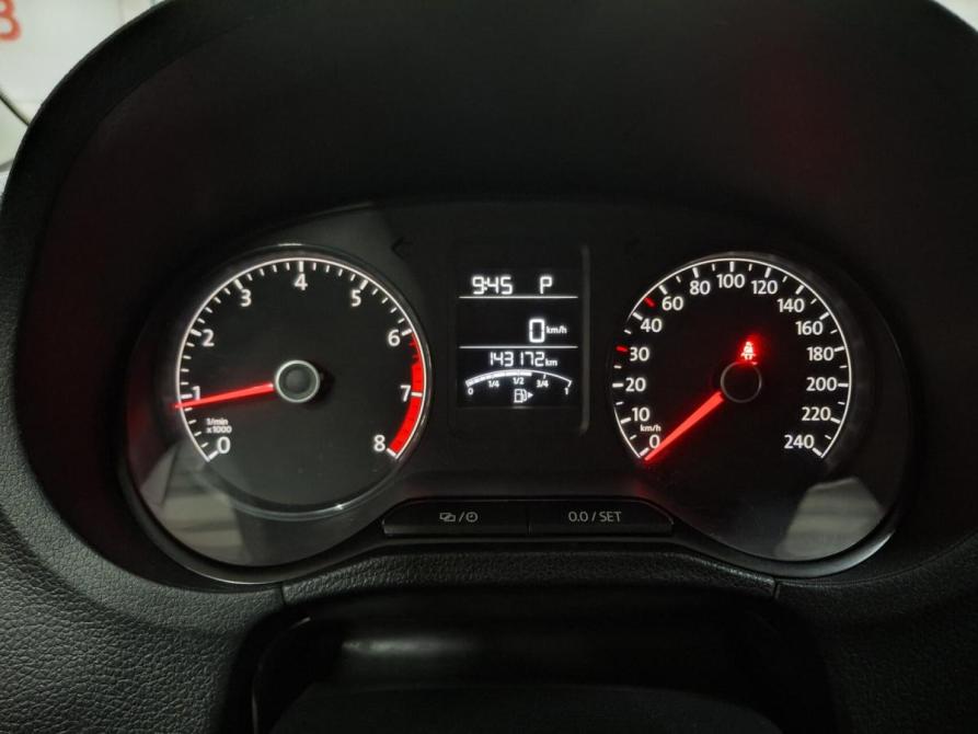 Volkswagen Polo V Рестайлинг Казань  - изображение 16