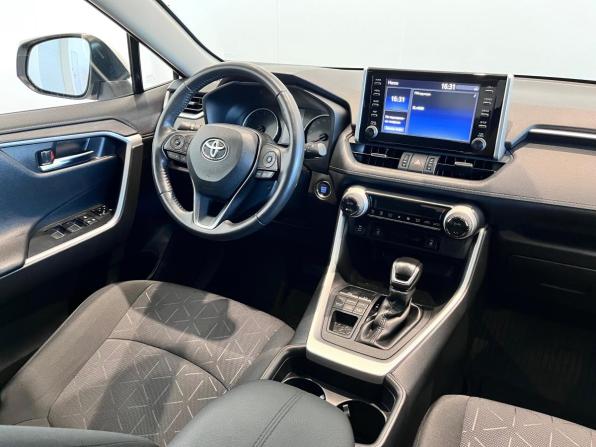 Toyota RAV4 V (XA50) с пробегом 2021 года, цена 3 450 000 рублей, 74634 км, внедорожник, Автокод Объявления