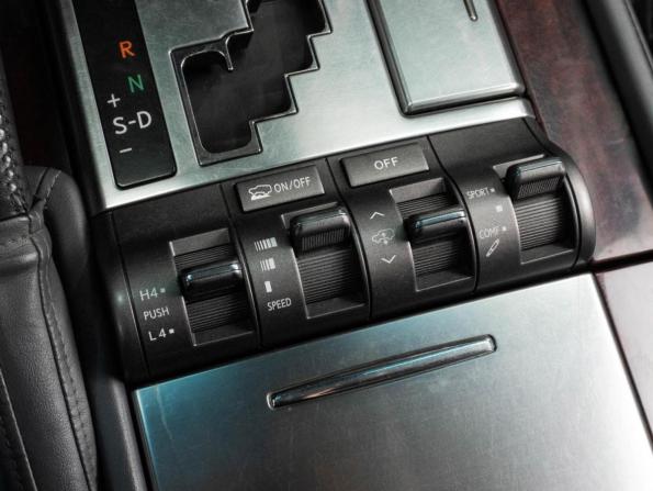 Lexus LX III с пробегом 2009 года, цена 3 449 000 рублей, 303123 км, внедорожник, Автокод Объявления
