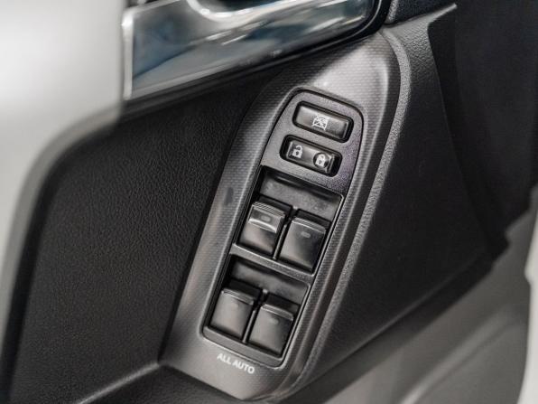 Toyota Land Cruiser Prado 150 Series с пробегом 2011 года, цена 2 890 000 рублей, 203907 км, внедорожник, Автокод Объявления
