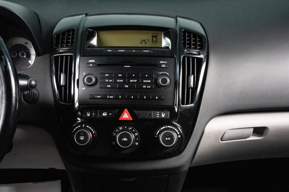 Kia Ceed I Сургут  - изображение 14