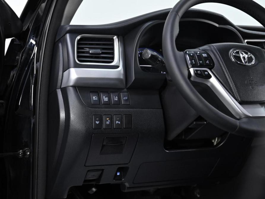 Toyota Highlander III (XU50) Москва  - изображение 9