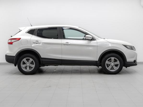 Nissan Qashqai II с пробегом 2016 года, цена 1 255 000 рублей, 108193 км, внедорожник, Автокод Объявления