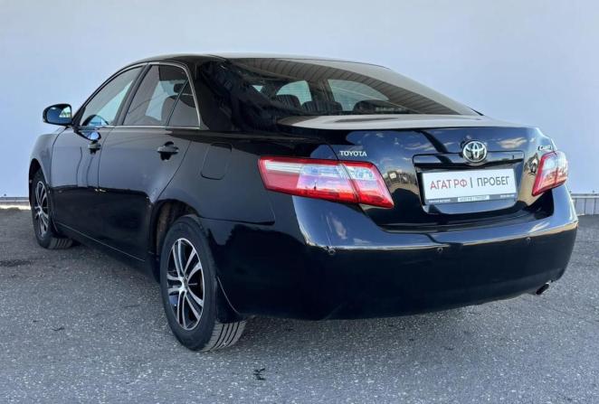 Toyota Camry VI (XV40) Рестайлинг с пробегом 2010 года, цена 975 000 рублей, 202817 км, седан, Автокод Объявления
