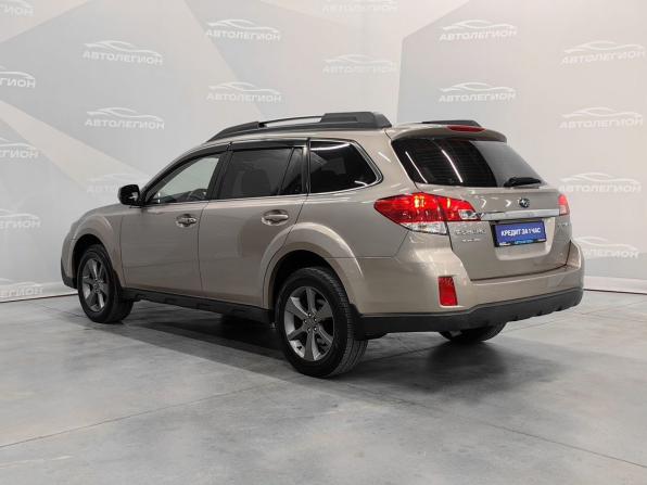 Subaru Outback IV Рестайлинг с пробегом 2013 года, цена 1 990 000 рублей, 118556 км, универсал, Автокод Объявления
