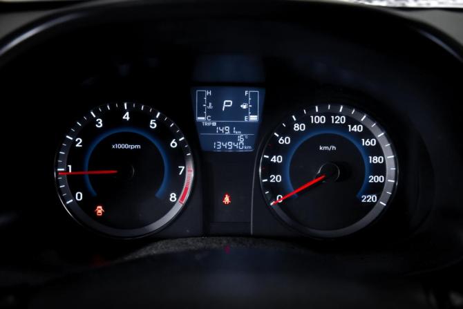 Hyundai Solaris I Рестайлинг с пробегом 2015 года, цена 1 040 000 рублей, 134939 км, седан, Автокод Объявления