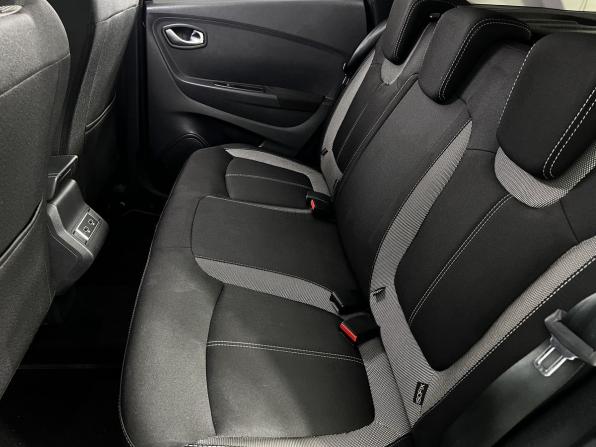 Renault Kaptur I Рестайлинг с пробегом 2020 года, цена 1 650 000 рублей, 63000 км, внедорожник, Автокод Объявления