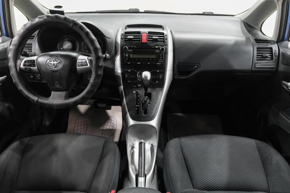 Toyota Auris I Рестайлинг Новокузнецк  - изображение 16