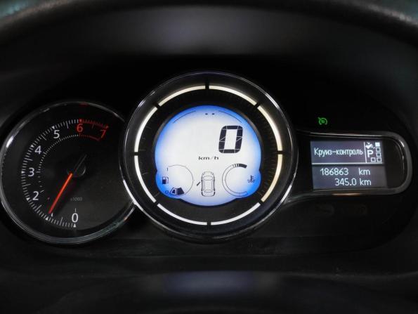 Renault Fluence I Рестайлинг с пробегом 2013 года, цена 969 000 рублей, 186683 км, седан, Автокод Объявления