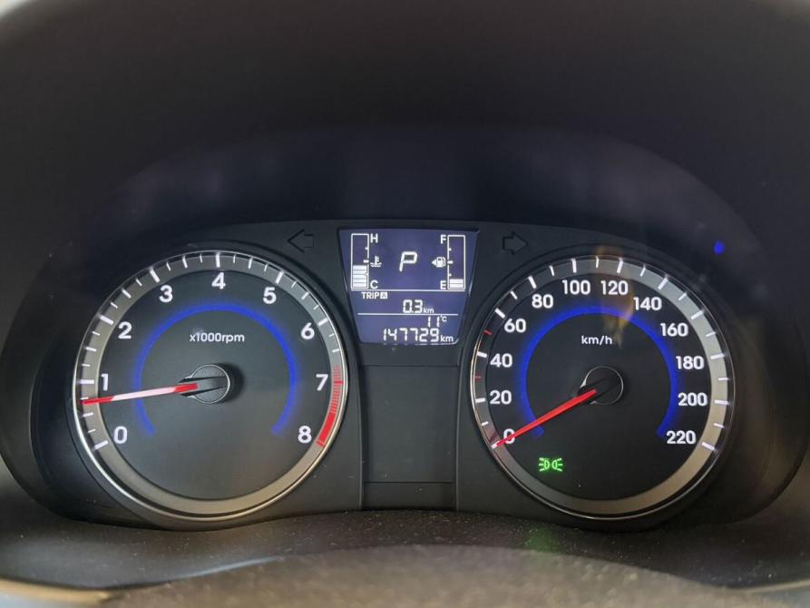 Hyundai Solaris I Рестайлинг Псков  - изображение 14