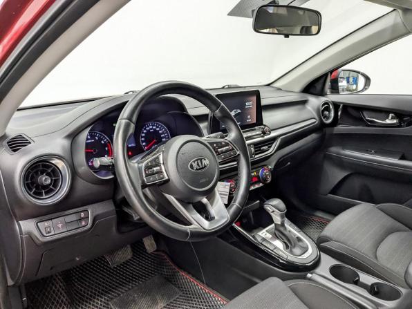 Kia Cerato IV с пробегом 2021 года, цена 1 950 000 рублей, 69170 км, седан, Автокод Объявления