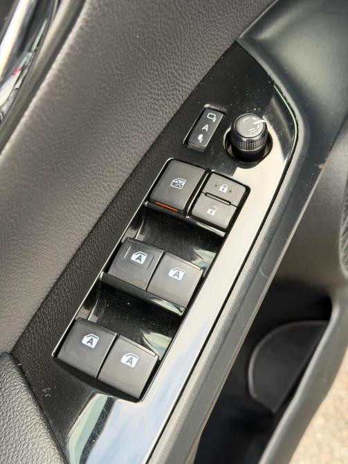 Toyota Prius IV (XW50) Санкт-Петербург  - изображение 18