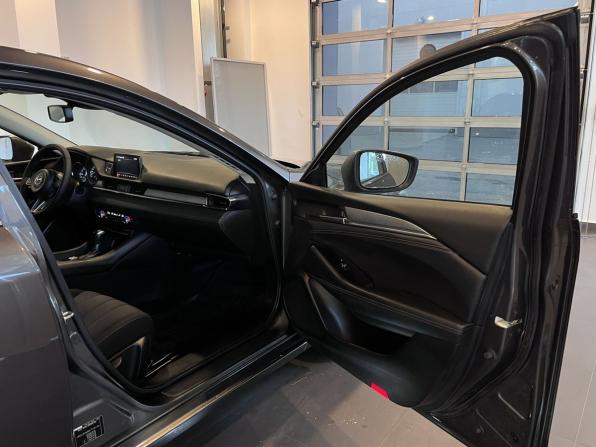 Mazda 6 III (GJ) Рестайлинг 2 с пробегом 2019 года, цена 2 575 000 рублей, 97730 км, седан, Автокод Объявления