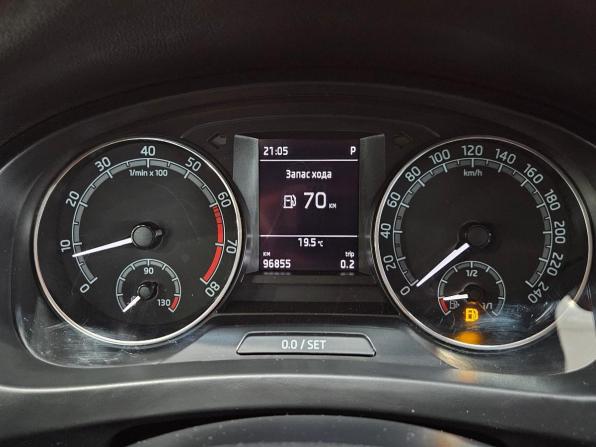Skoda Rapid I Рестайлинг с пробегом 2019 года, цена 1 450 000 рублей, 96855 км, лифтбек, Автокод Объявления