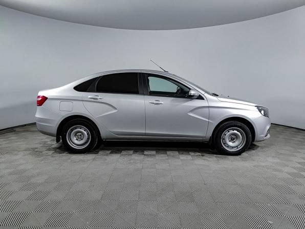 Lada (ВАЗ) Vesta I с пробегом 2018 года, цена 950 000 рублей, 62895 км, седан, Автокод Объявления