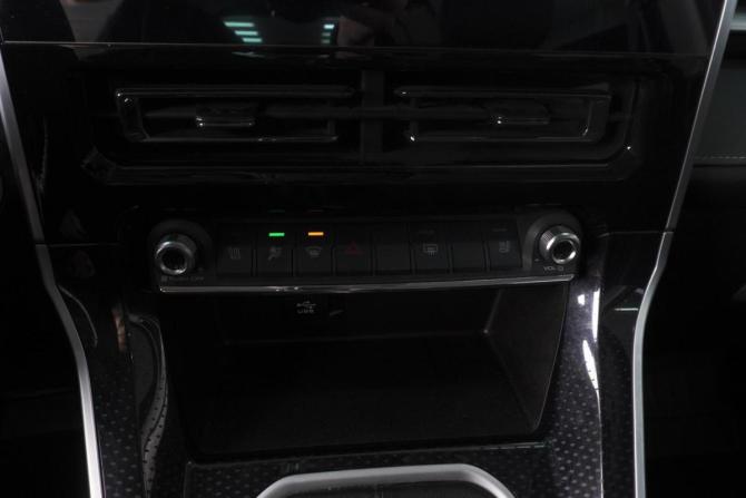 Haval M6 II с пробегом 2024 года, цена 1 789 000 рублей, 29403 км, внедорожник, Автокод Объявления