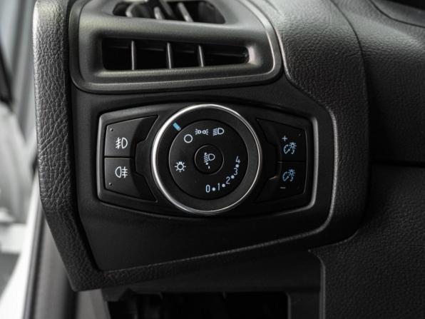 Ford Focus III Рестайлинг с пробегом 2019 года, цена 1 179 000 рублей, 92948 км, хэтчбек, Автокод Объявления