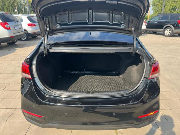 Hyundai Solaris II с пробегом 2018 года, цена 1 239 300 рублей, 122307 км, седан, Автокод Объявления